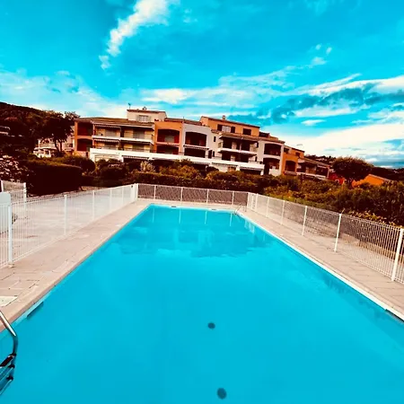 Spacieux 2 Pieces Pour 4 Personnes Avec 2 Piscines Ref Z64 Apartamento Saint-Raphaël
